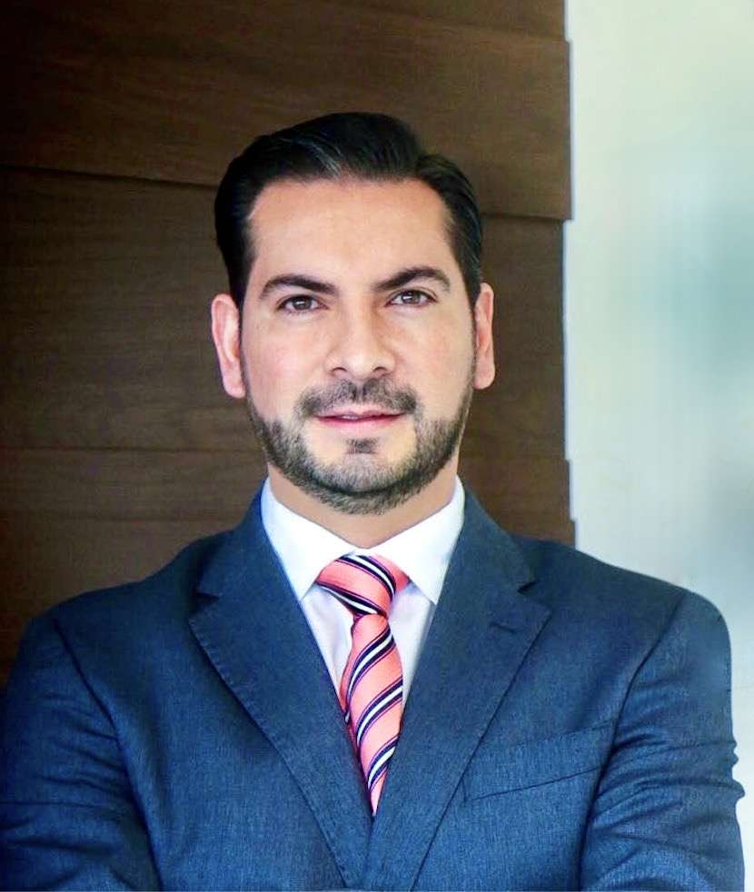 Cirujano Plástico en Guadalajara doctor juan Gordillo